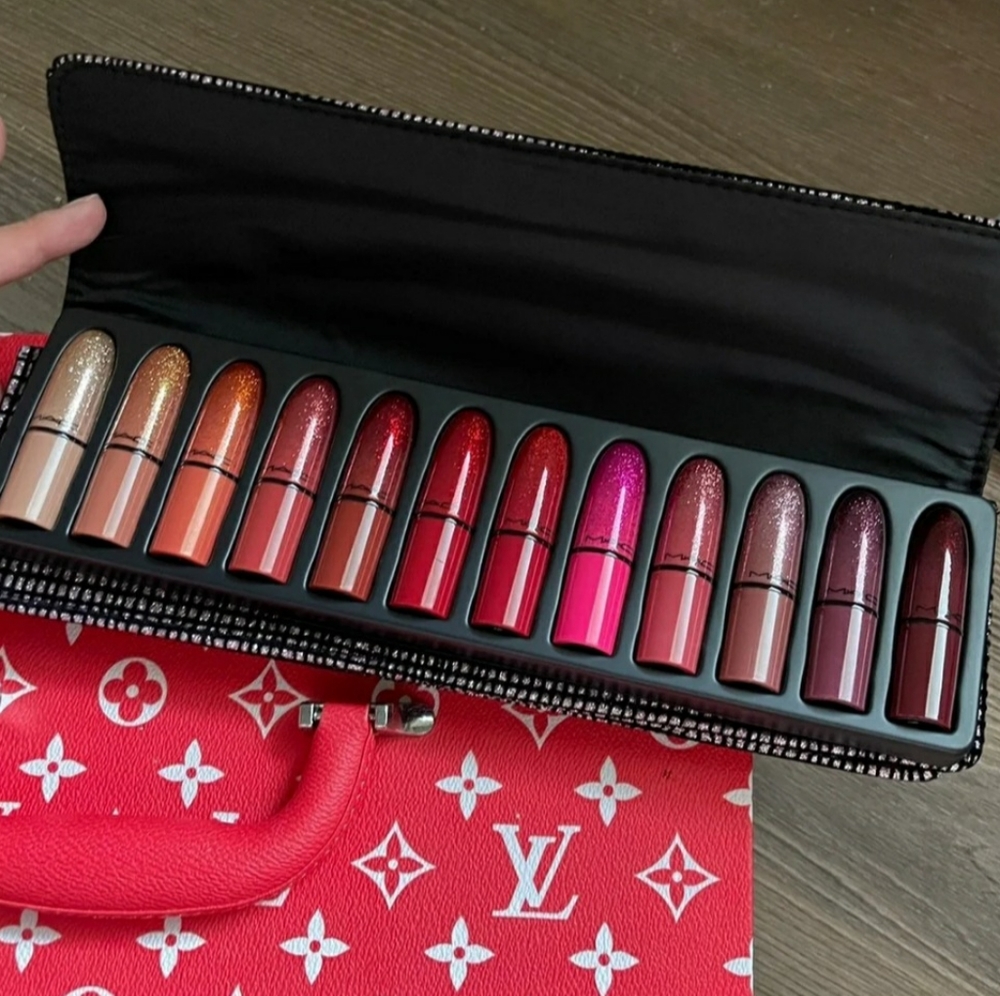 MAC Taste of Stardom Mini Lipstick Kit